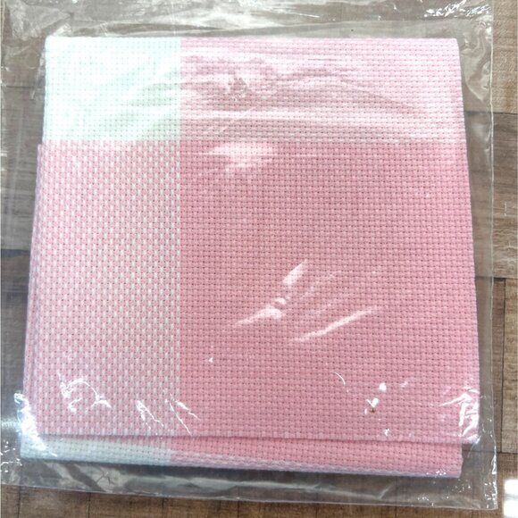 Charle Craft Hopscotch 14 Count Cross Stitch Fabric 15" x 15" 100% Cotton - Picture 2 of 2